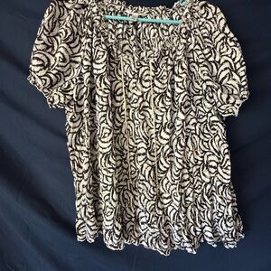 croft & barrow Black and White Floral Swirl Peasant Blouse